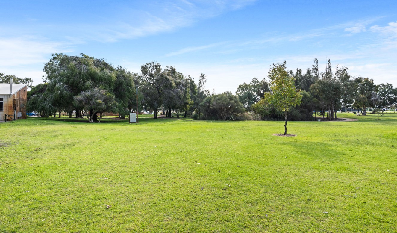Lynwood Robust 2 person share — Home image 3