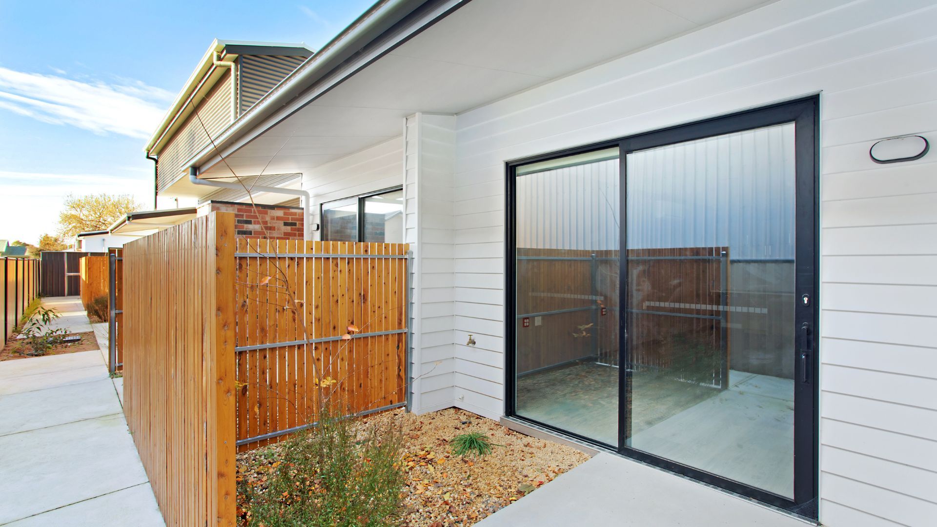 Brand new private villa in the heart of Sale — Home image 4