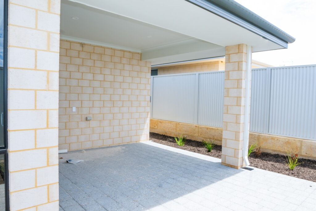 Make this 3-bed your home in Eglinton - 24/7 Support Room — Home image 7