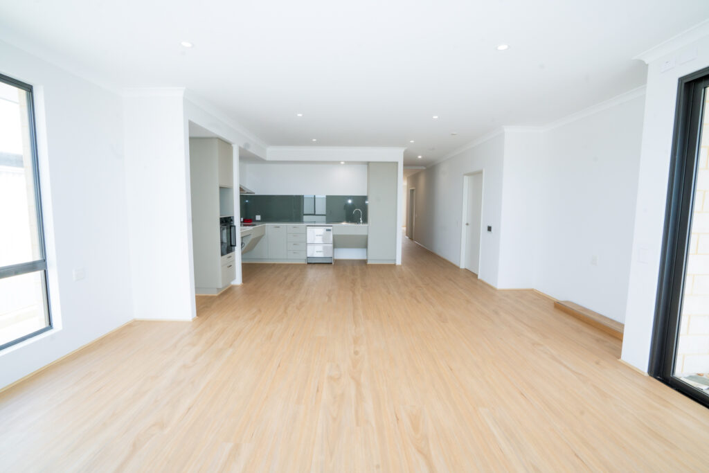 Make this 3-bed your home in Eglinton - 24/7 Support Room — Home image 37