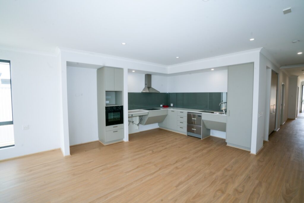 Make this 3-bed your home in Eglinton - 24/7 Support Room — Home image 38