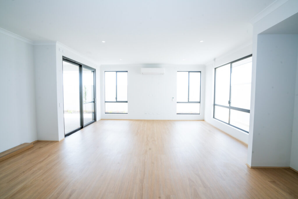 Make this 3-bed your home in Eglinton - 24/7 Support Room — Home image 46