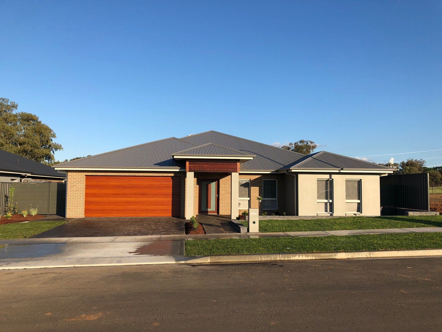 Warrah A — Home image 3