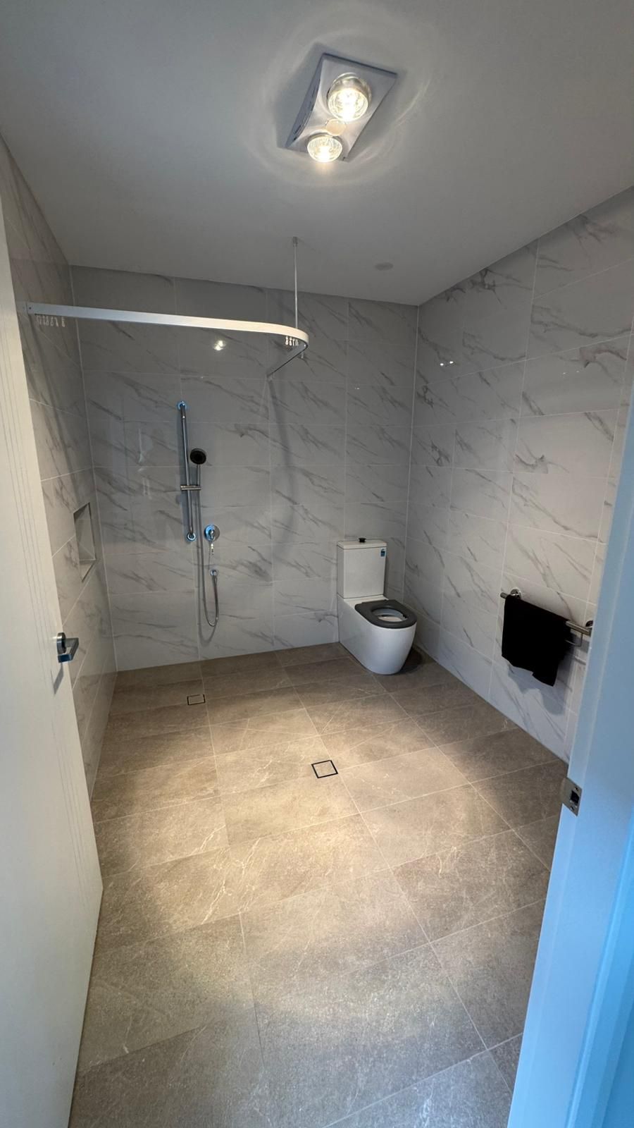 BRAND NEW - 3 Resident + 1 OOA HPS Home in OAKVILLE (WINDSOR) — Home image 9