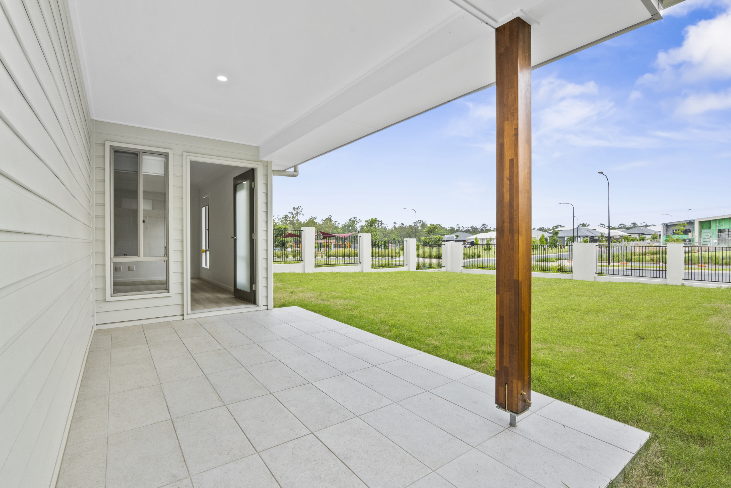 Flagstone, QLD – Improved Liveability House — Home image 11