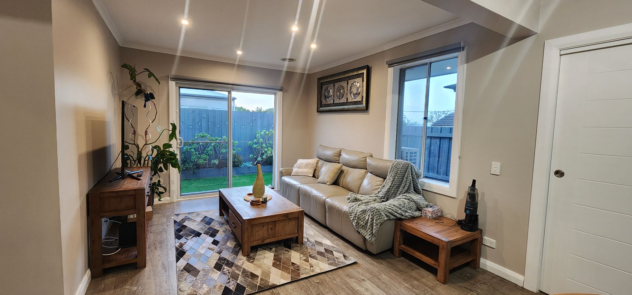 Luxury home near Spirit of Tasmania — Home image 14
