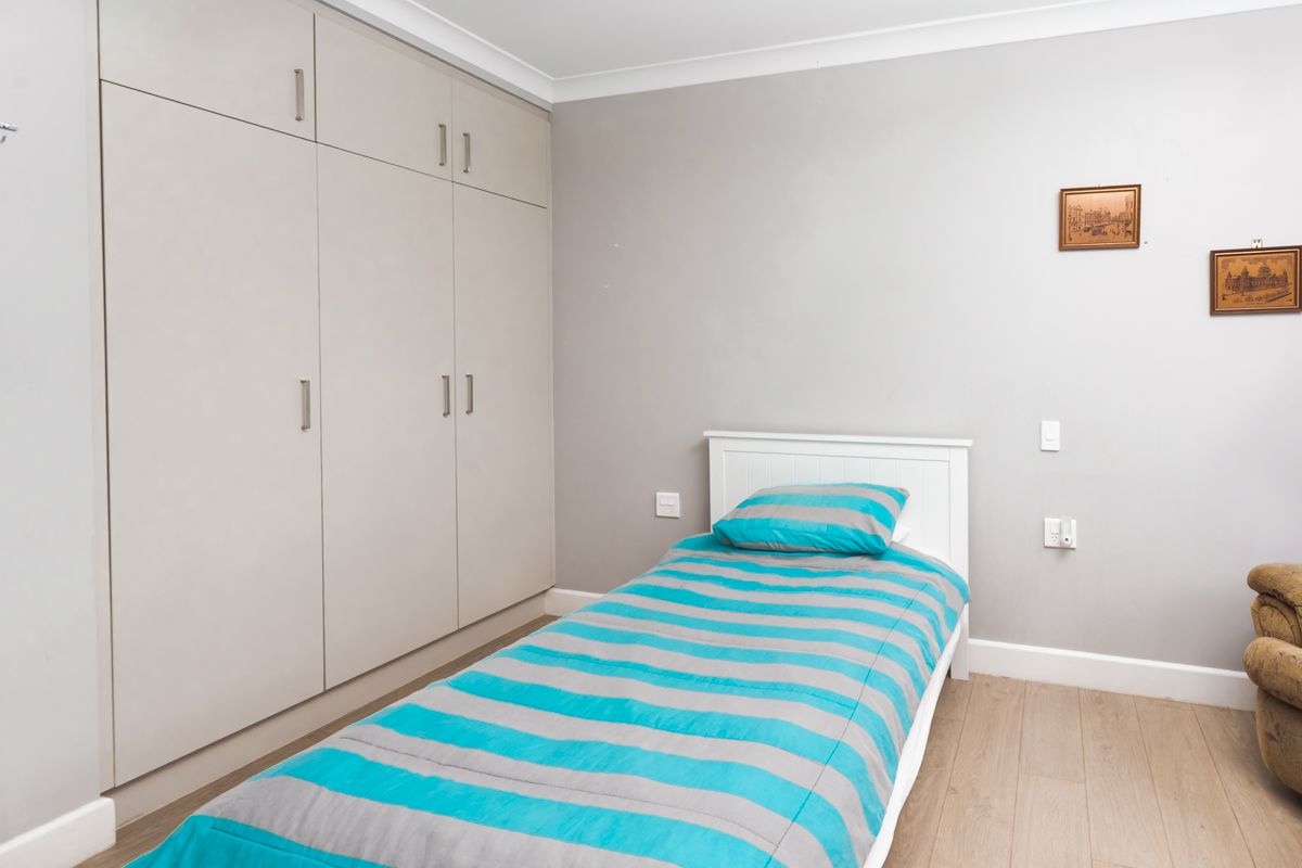 Immaculately presented purpose-built home in Gorokan, Central Coast — Home image 24