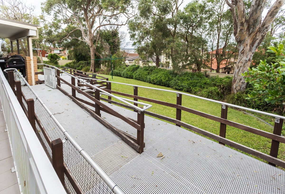 Immaculately presented purpose-built home in Gorokan, Central Coast — Home image 35