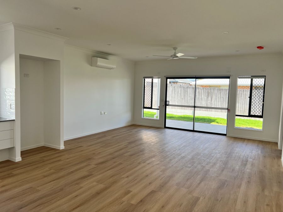 3 Bed home with OOA in Capalaba — Home image 2