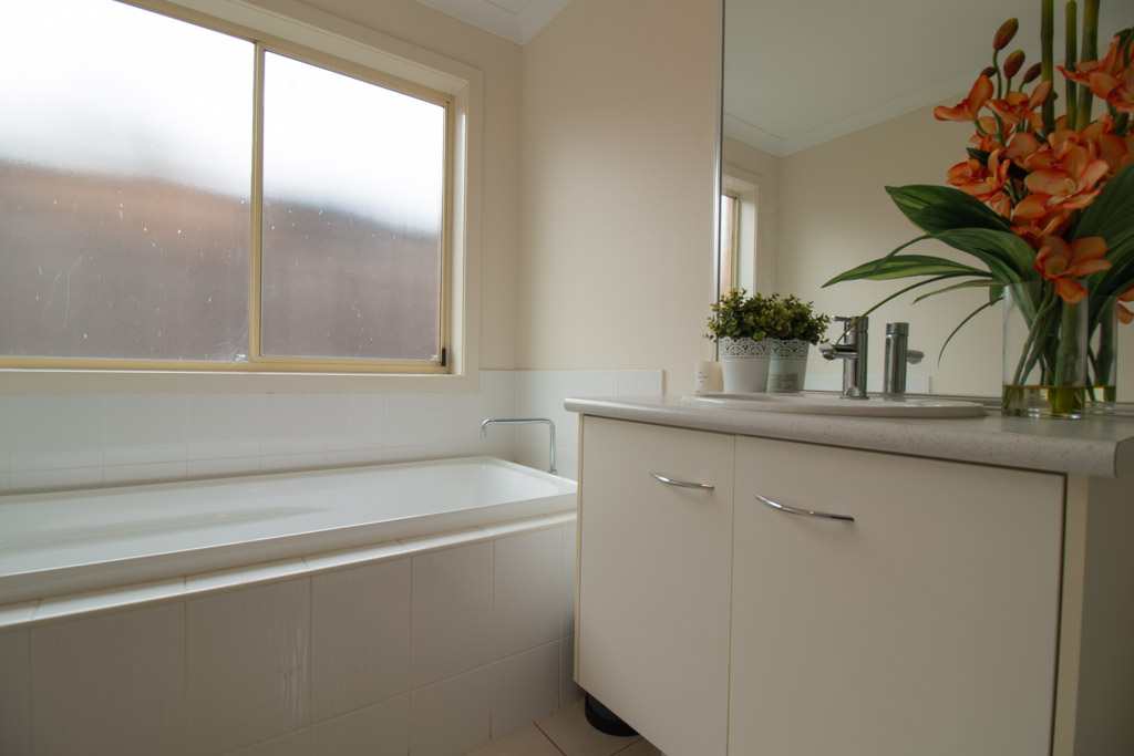 Near amenities Cranbourne West Home — Home image 2