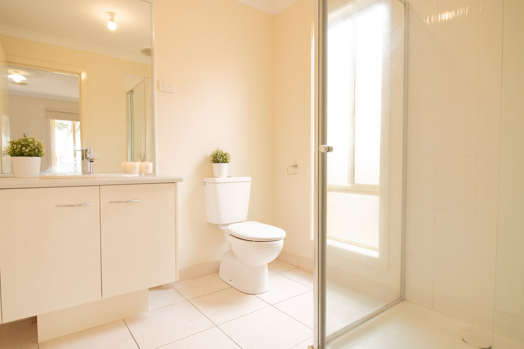 Near amenities Cranbourne West Home — Home image 3