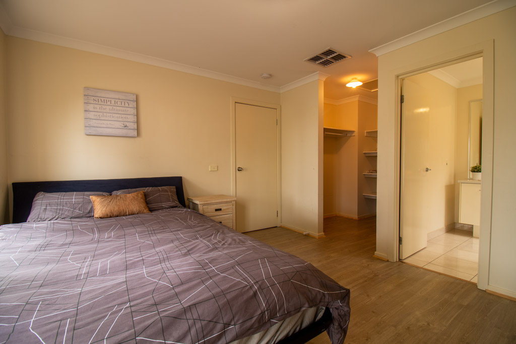 Near amenities Cranbourne West Home — Home image 8