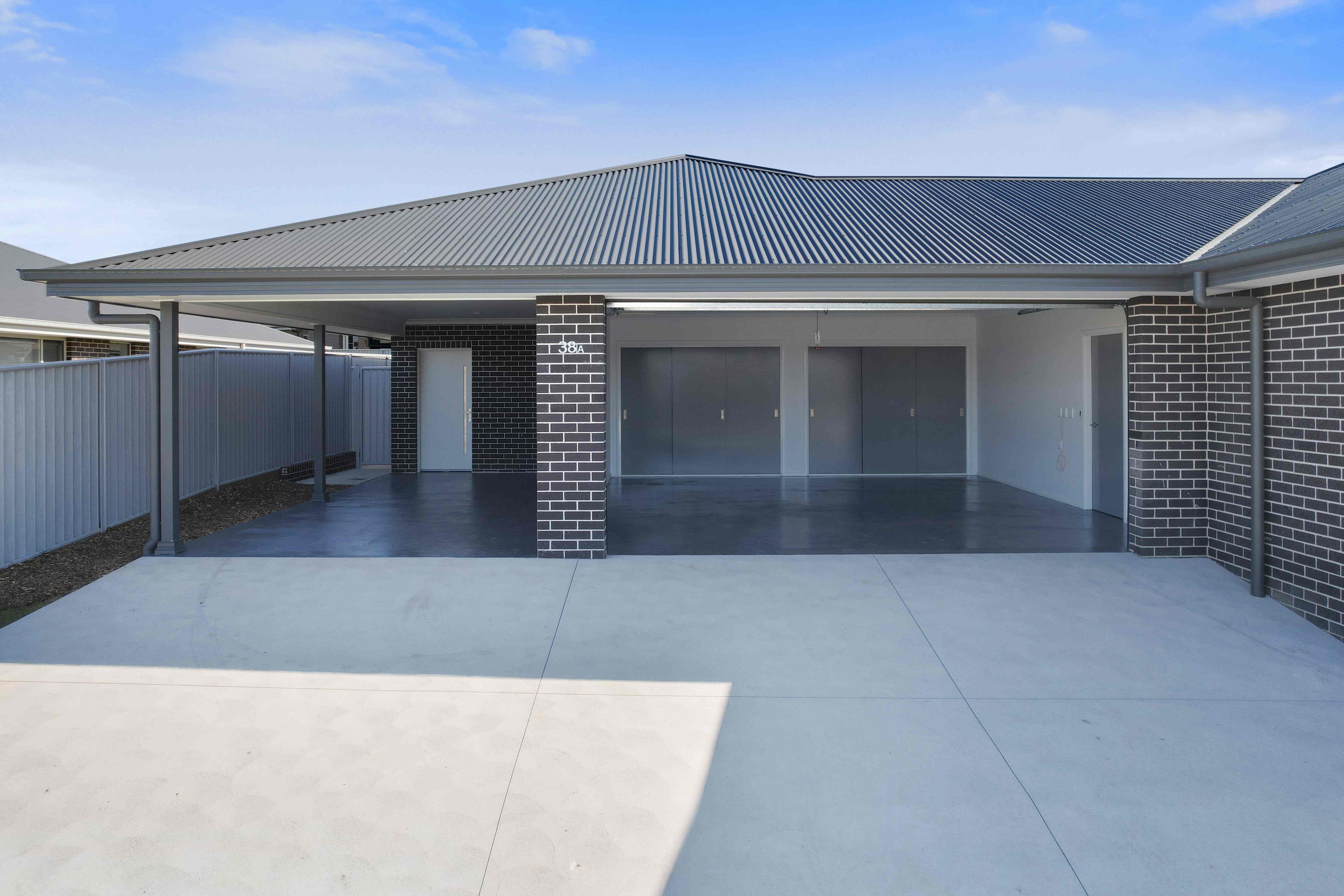 Tamworth IL House + Villa — Home image 5