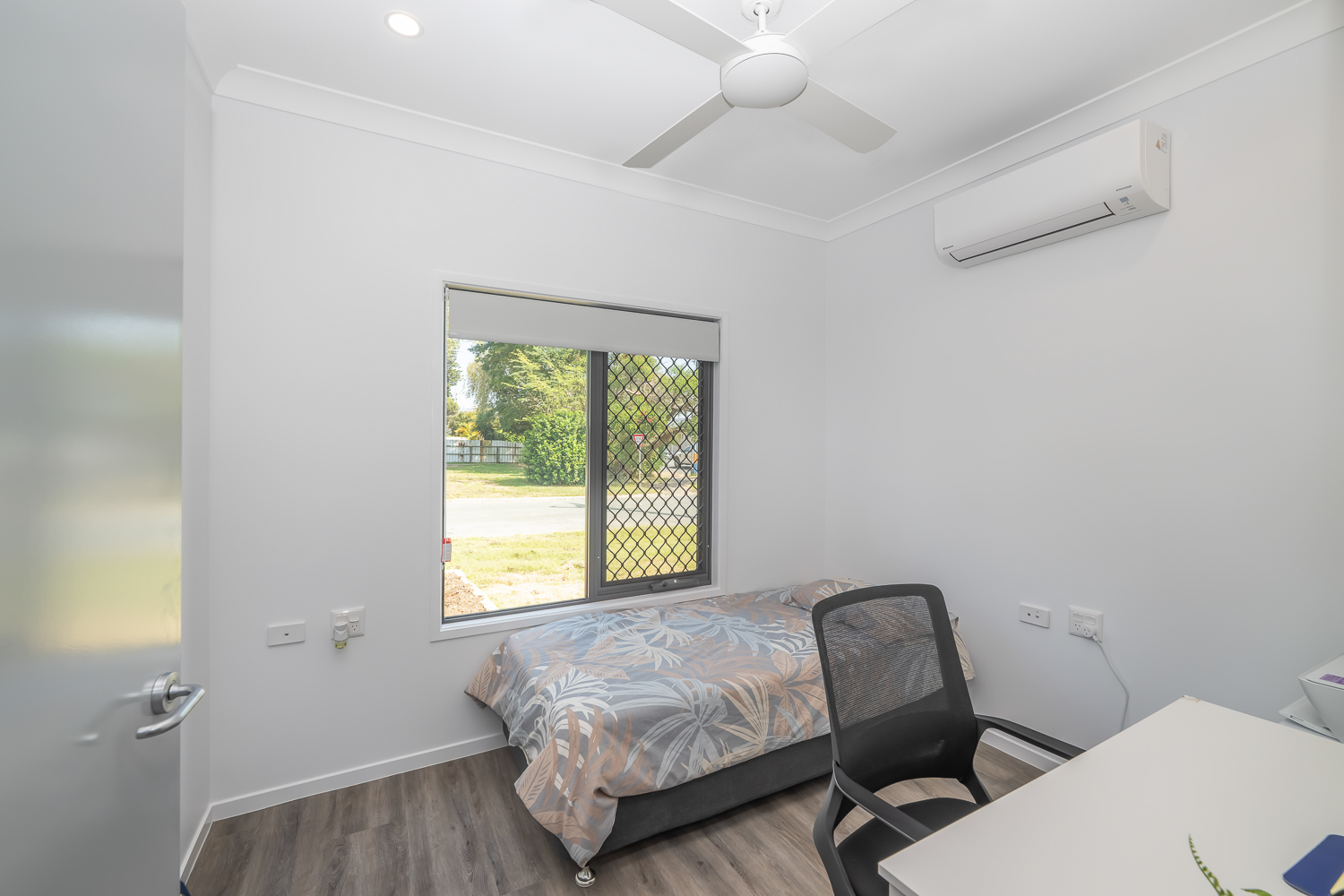 Great location - brand new HPS home. — Home image 10