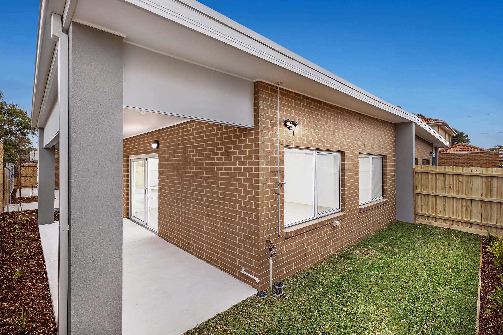 Modern High Physical Support Home Under Construction in Thriving Thornbury! — Home image 4