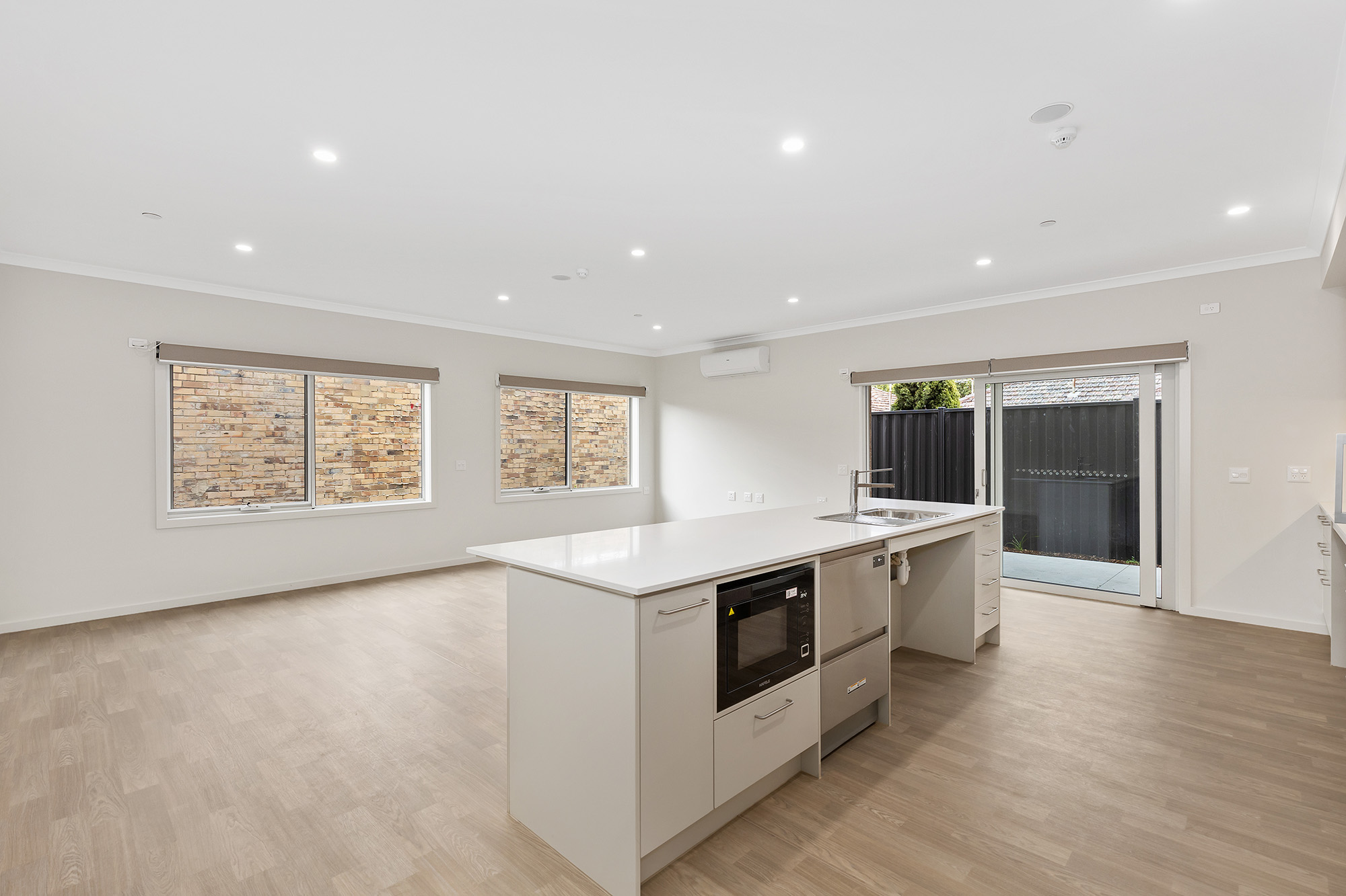 Modern High Physical Support Home Under Construction in Thriving Thornbury! — Home image 7