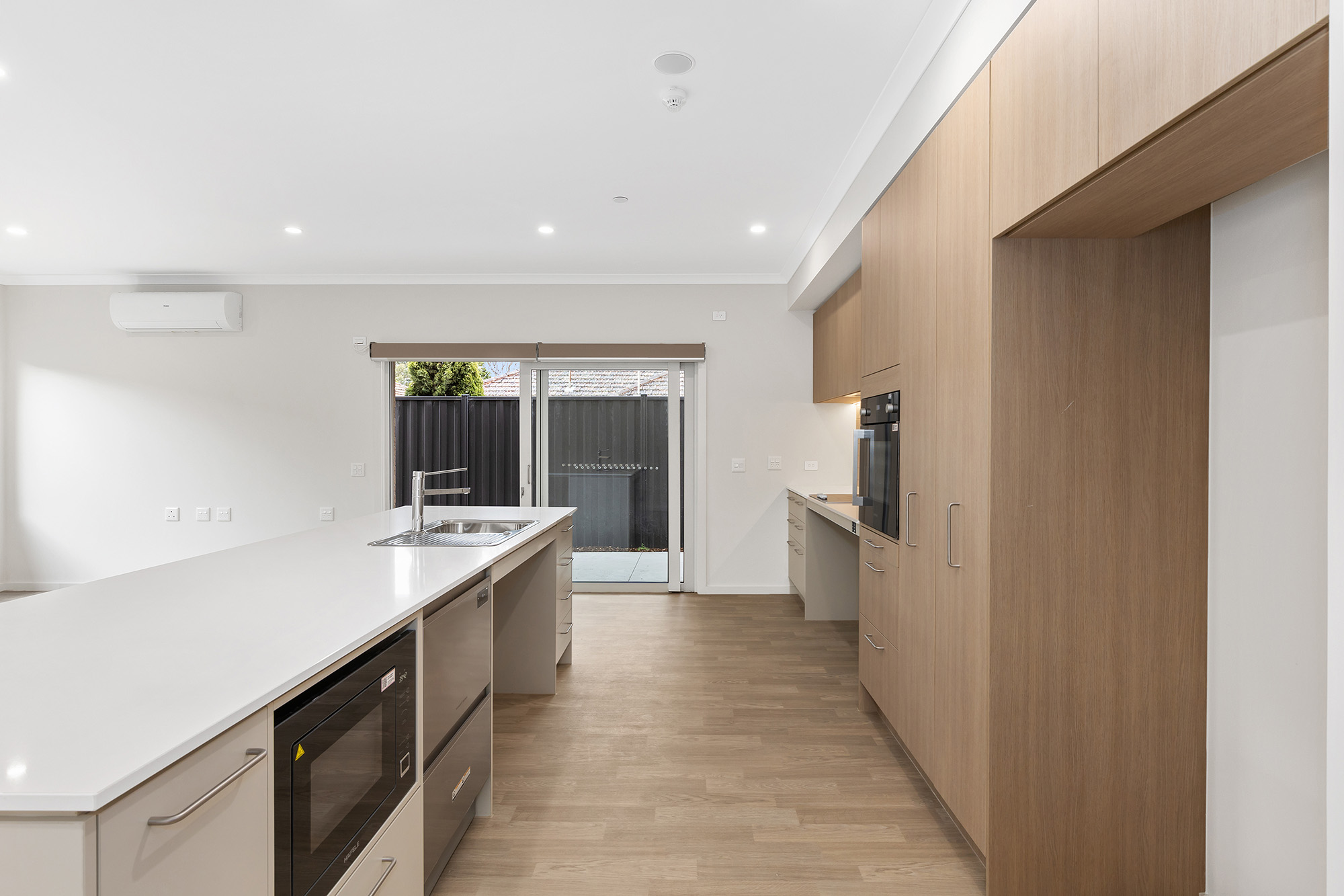 Modern High Physical Support Home Under Construction in Thriving Thornbury! — Home image 8