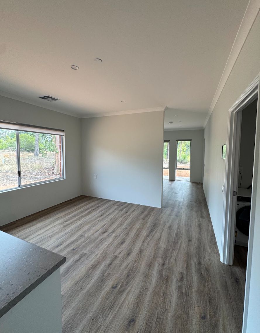 Robust SDA home on large bush block in Perth hills — Home image 3