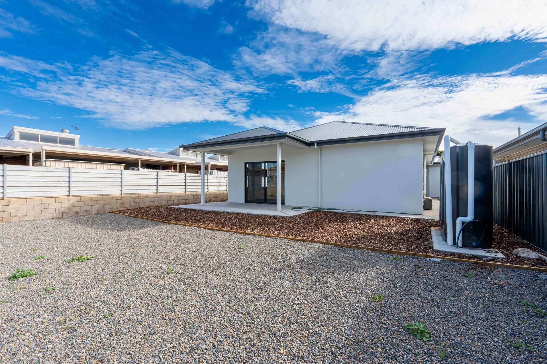 P 111 James — Home image 18