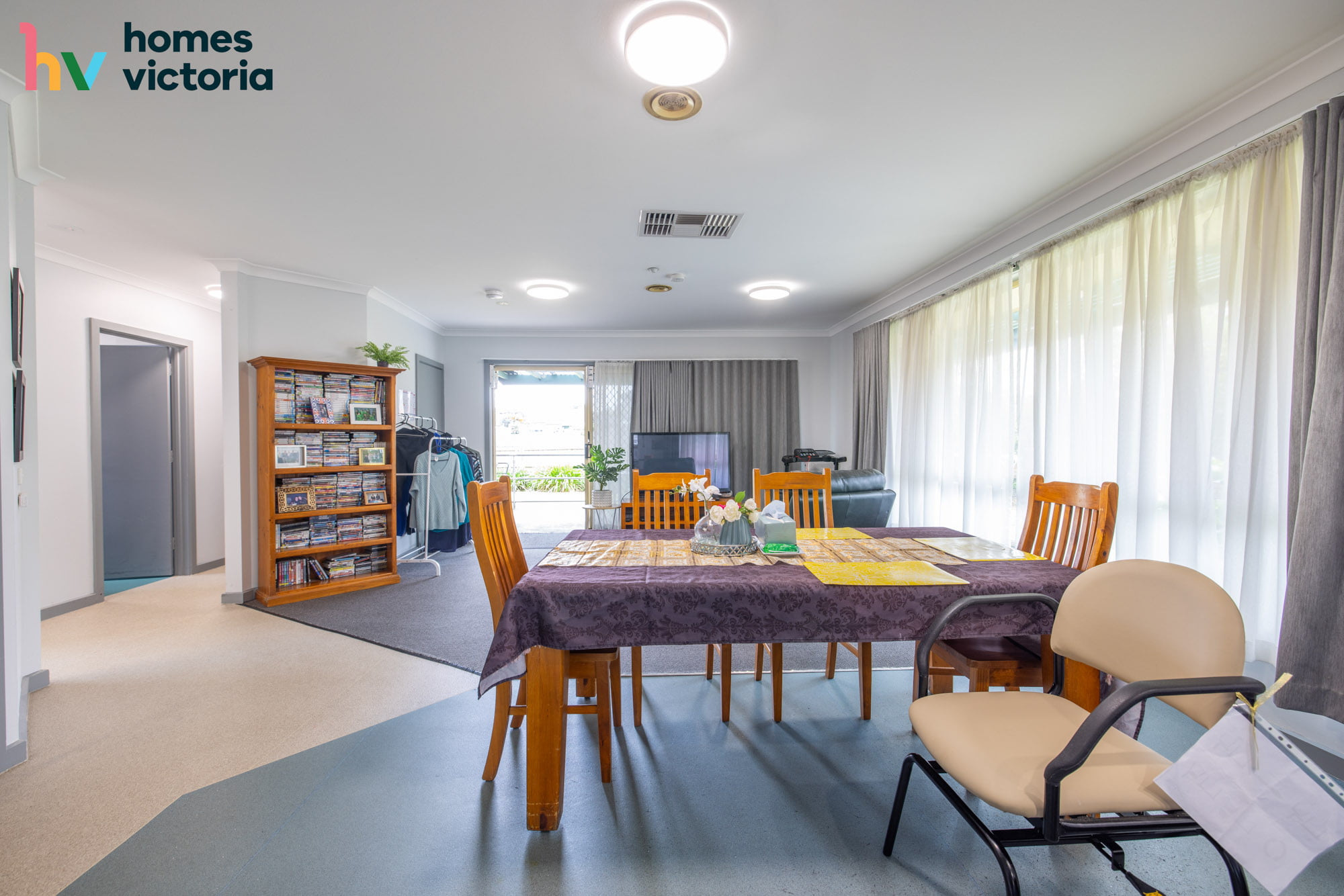 Join a friendly home in a leafy suburb, close to Reservoir's amenities — Home image 11