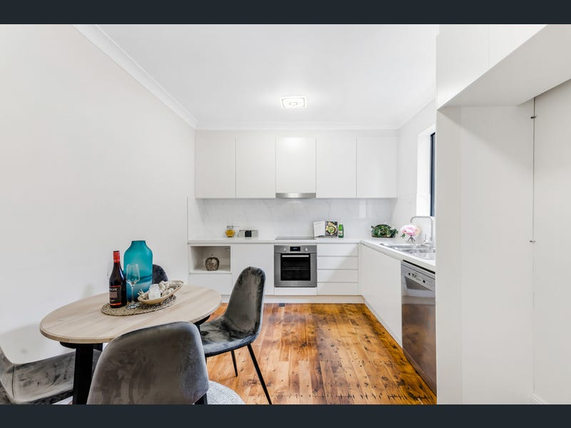 Safe and Supportive Living for People with Complex Mental Health — Home image 2