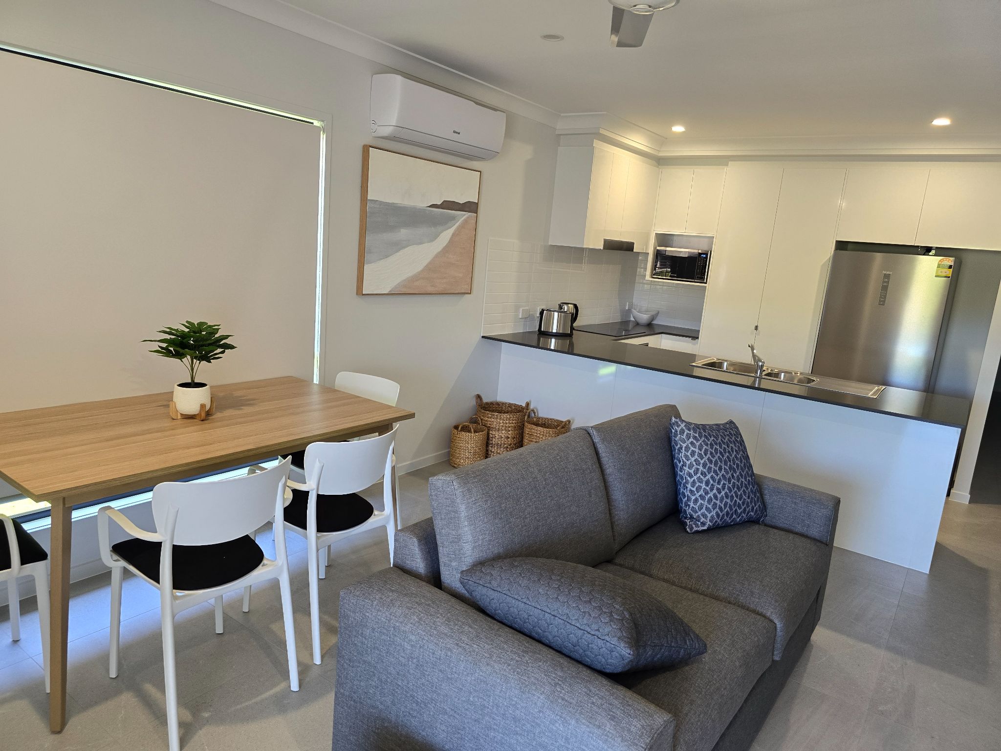 Redbank Plains — Home image 8