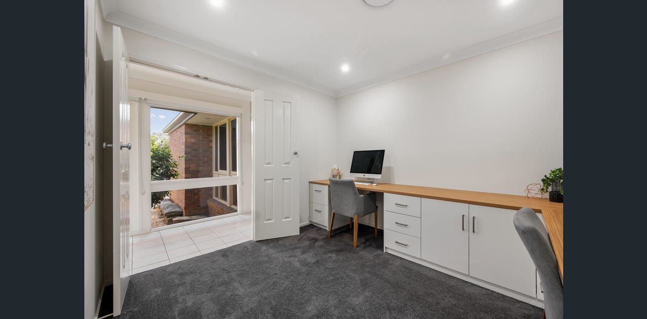 Luddenham — Home image 8
