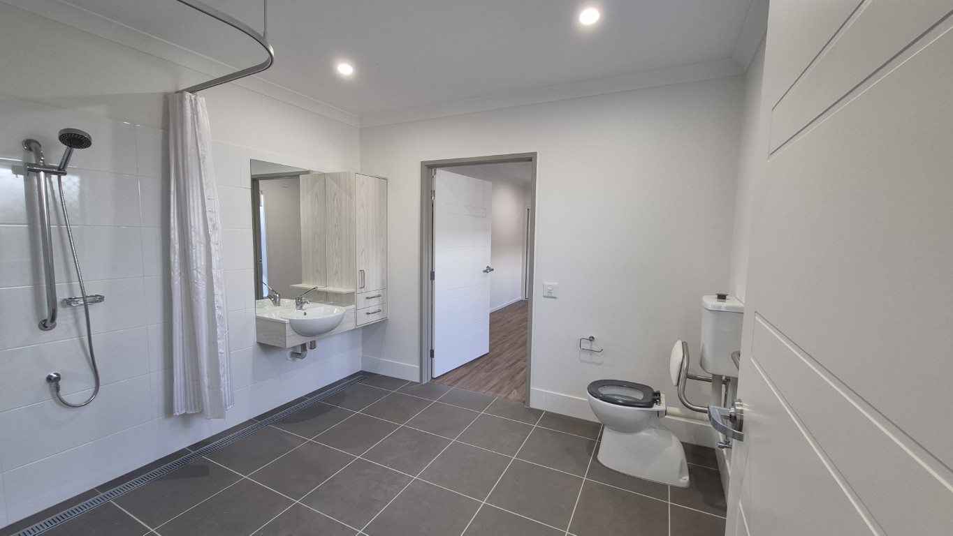 3 BR HPS SDA Home with OOA Room & Appendix H – Victoria Point — Home image 5