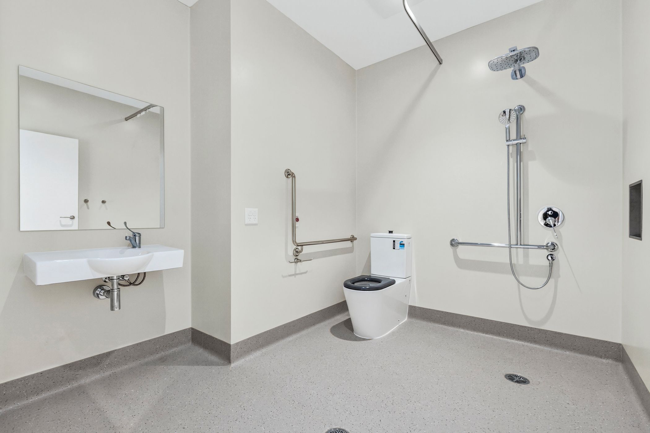 Beautiful, spacious, and accessible – your perfect home in Seaford awaits — Home image 3