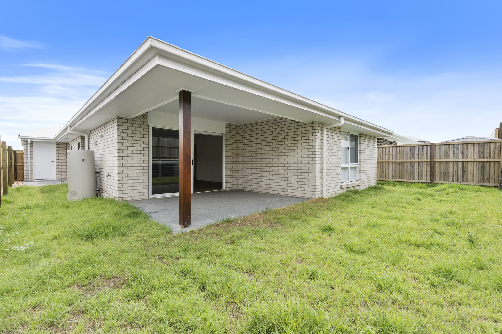 REDLAND BAY – IMPROVED LIVEABILITY HOUSE — Home image 15