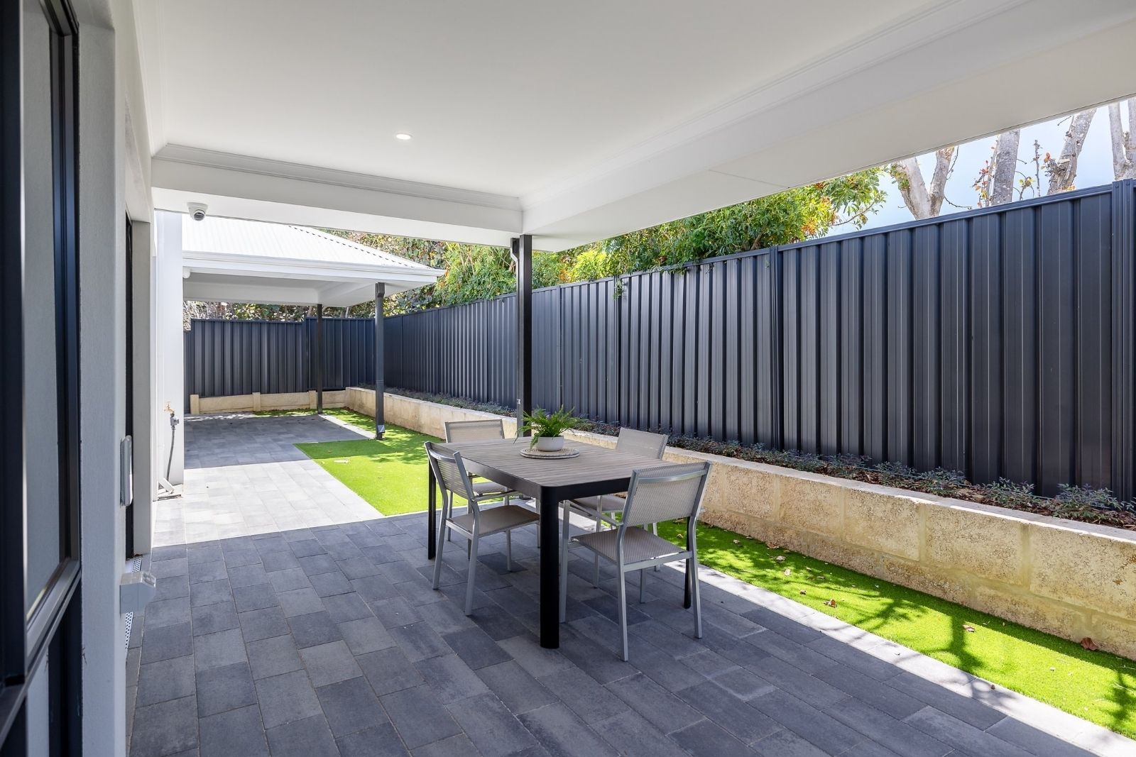Two Luxury 2-Bedroom Homes for Sharing. Disability Accommodation — Home image 4