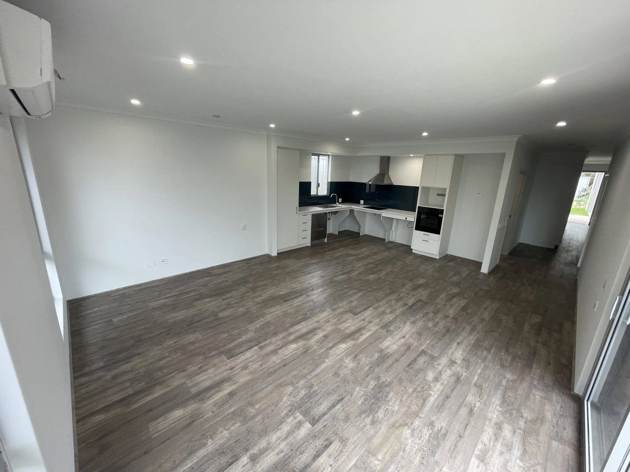 Mandurah SIL House — Home image 8