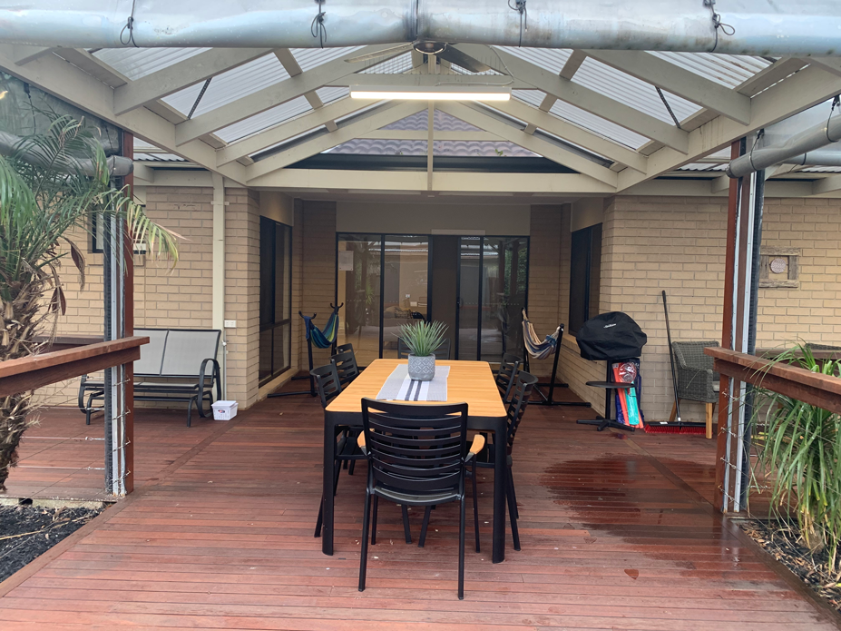 1-Bedroom available in a house with two male residents 45+ — Home image 13