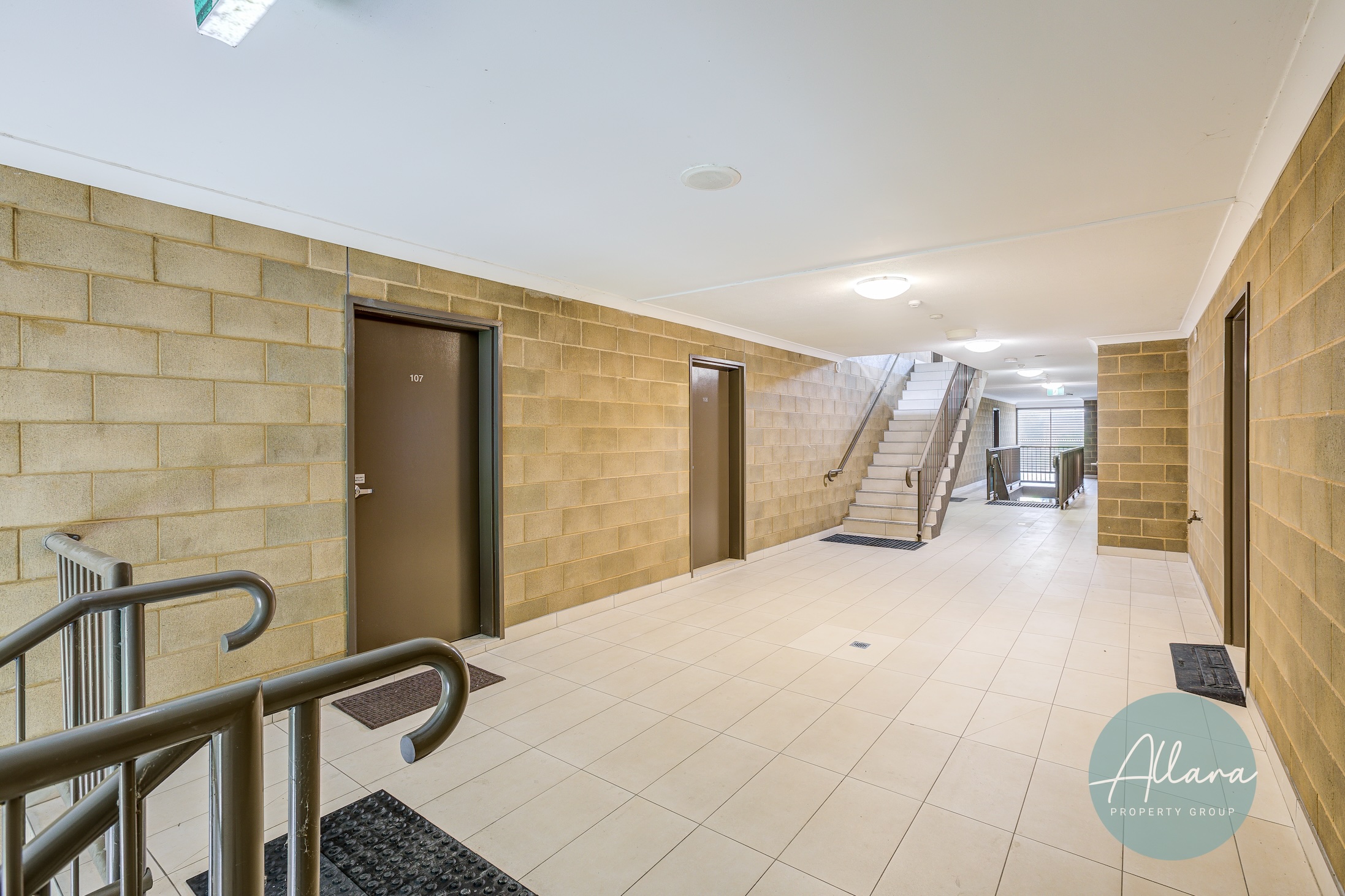 Self Contained IL or MTA Apartments! — Home image 19