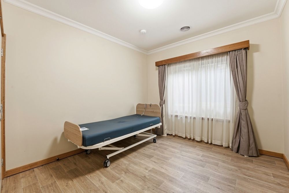 Mount Waverley — Home image 5