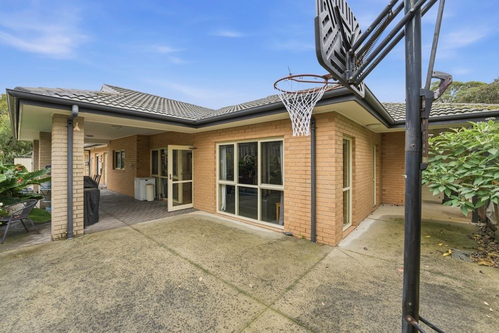 Mount Waverley — Home image 10