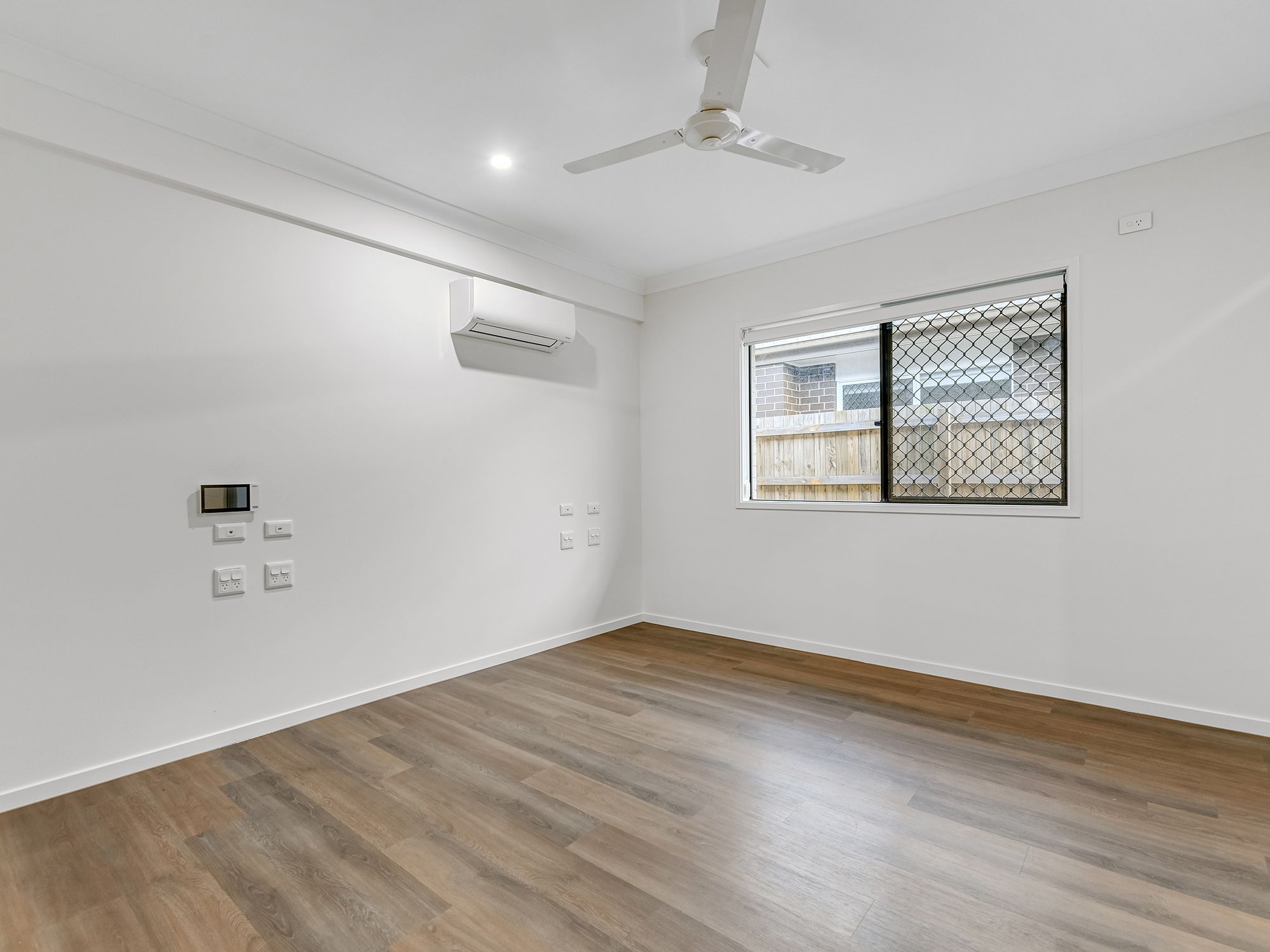 Ipswich 3 SDA Room (Robust or Improved Liveability) + OOA — Home image 7