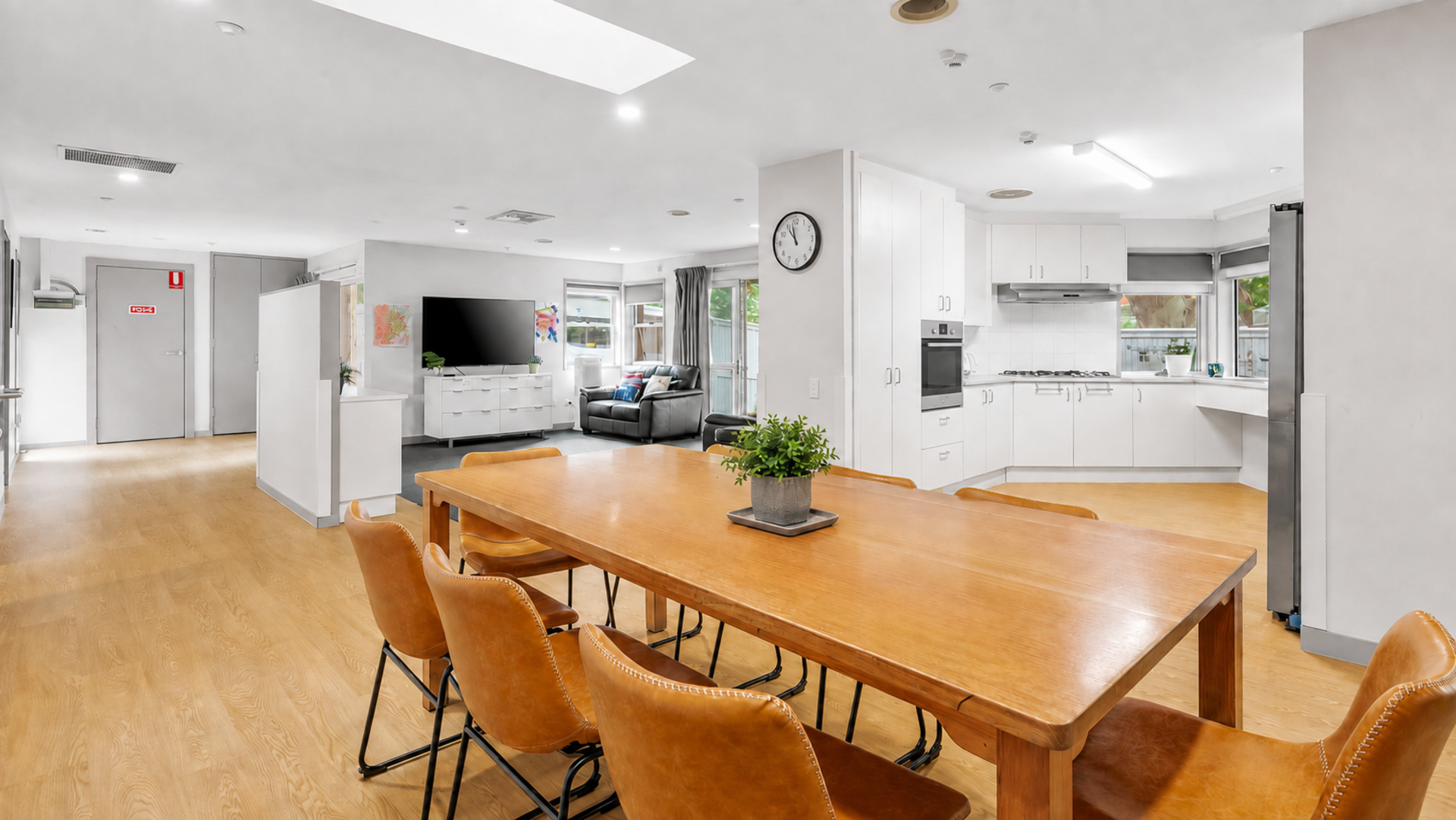 Stylish, relaxed supported independent living by the bay in Elwood — Home image 5