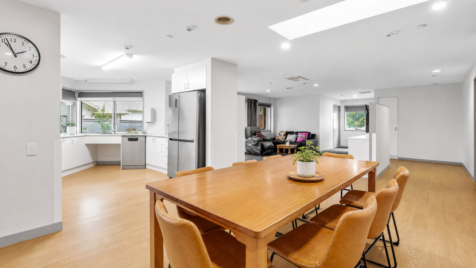 Stylish, relaxed supported independent living by the bay in Elwood — Home image 7