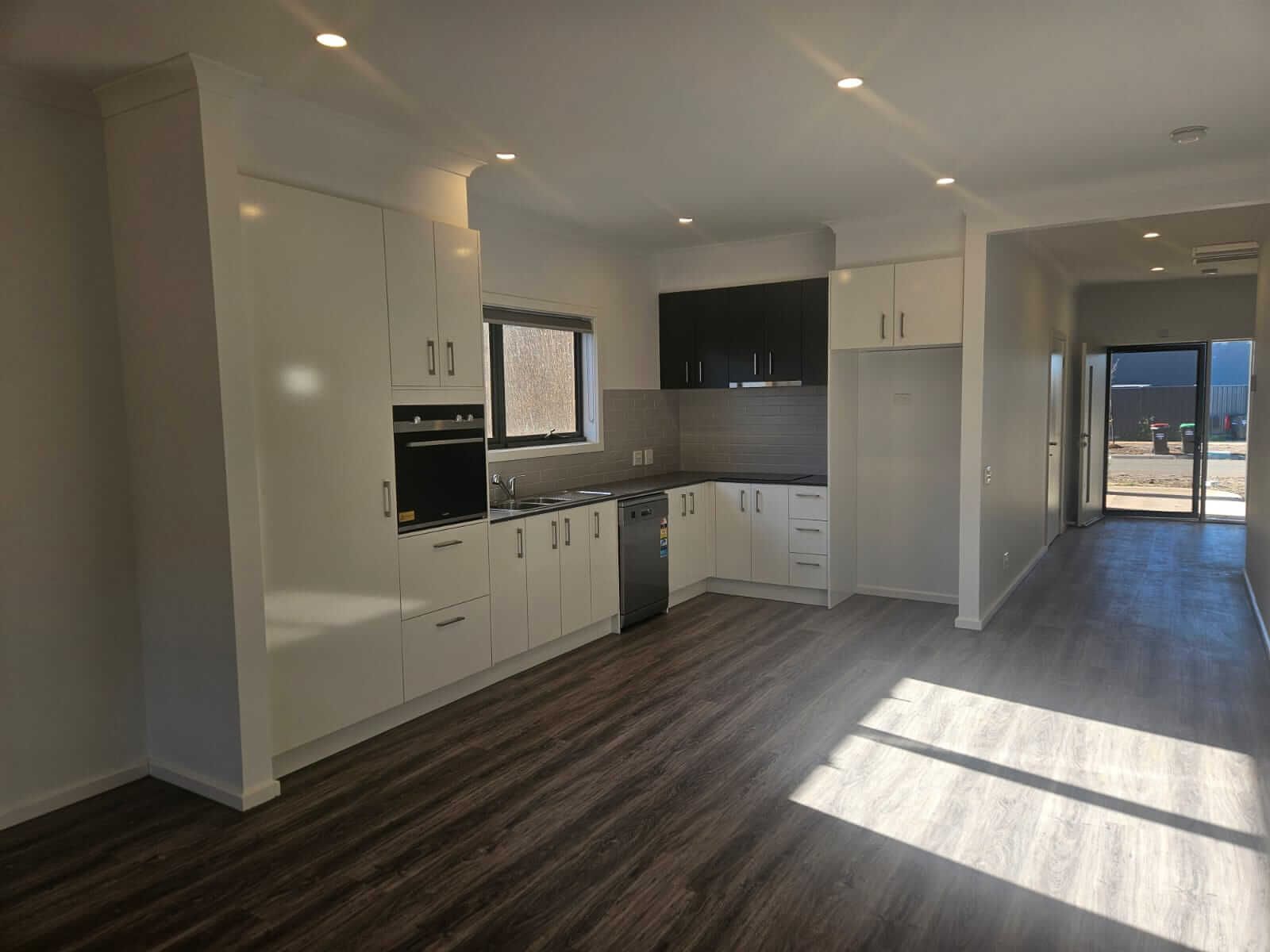 High Physical Support SDA IN Weir Views — Home image 7