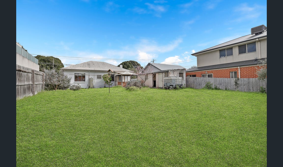 Coastal Comfort Meets 24/7 Care: Your New Home in Frankston Awaits! SIL/MTA/STA — Home image 5