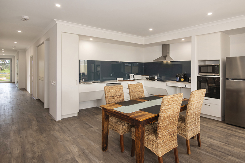 Modern High Physical Support Home with OOA Room in Dunsborough — Home image 6