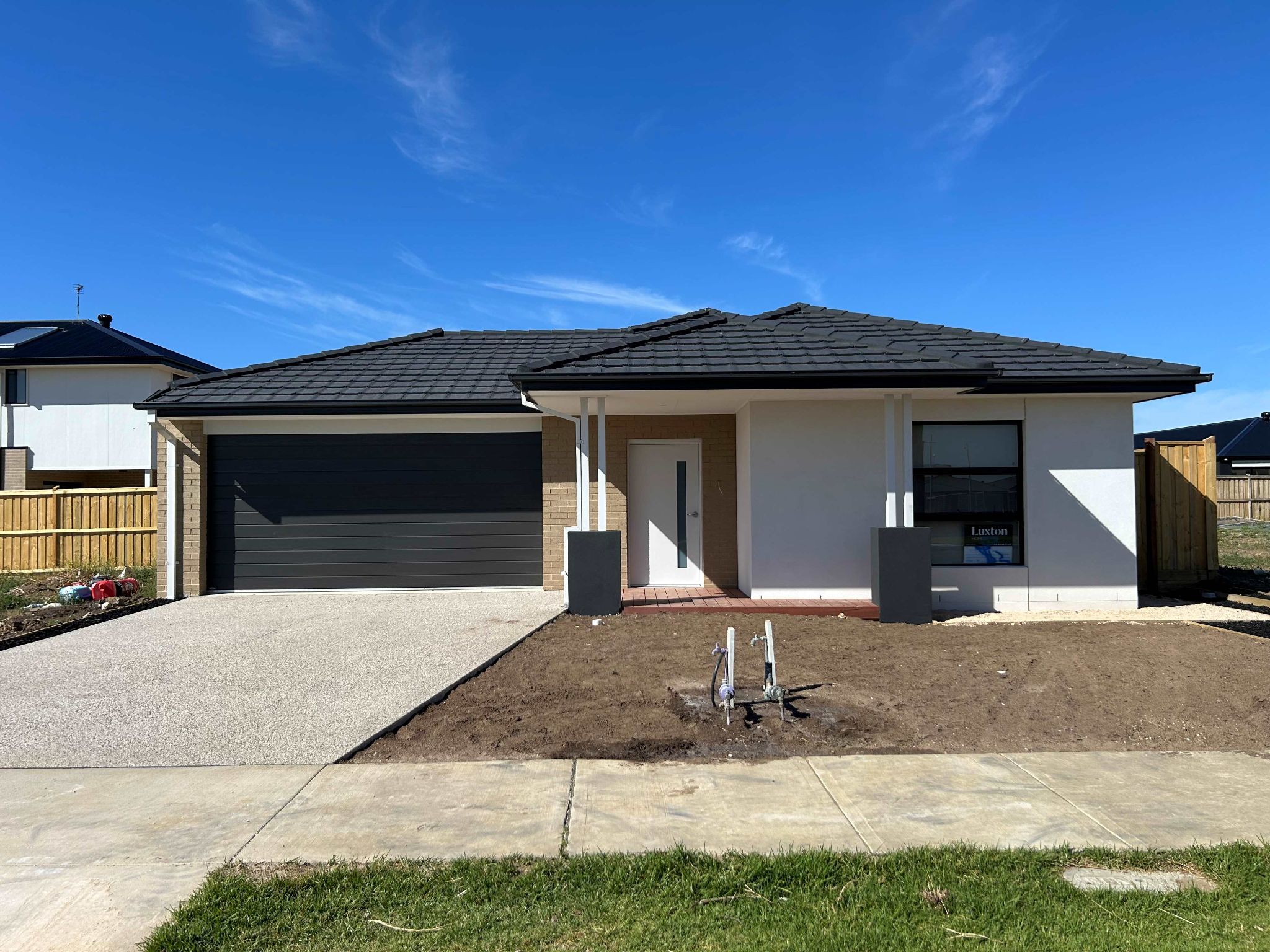 3 BR High Physical Support Home with OOA Room + 2 Living Areas– Armstrong Creek — Home image 4