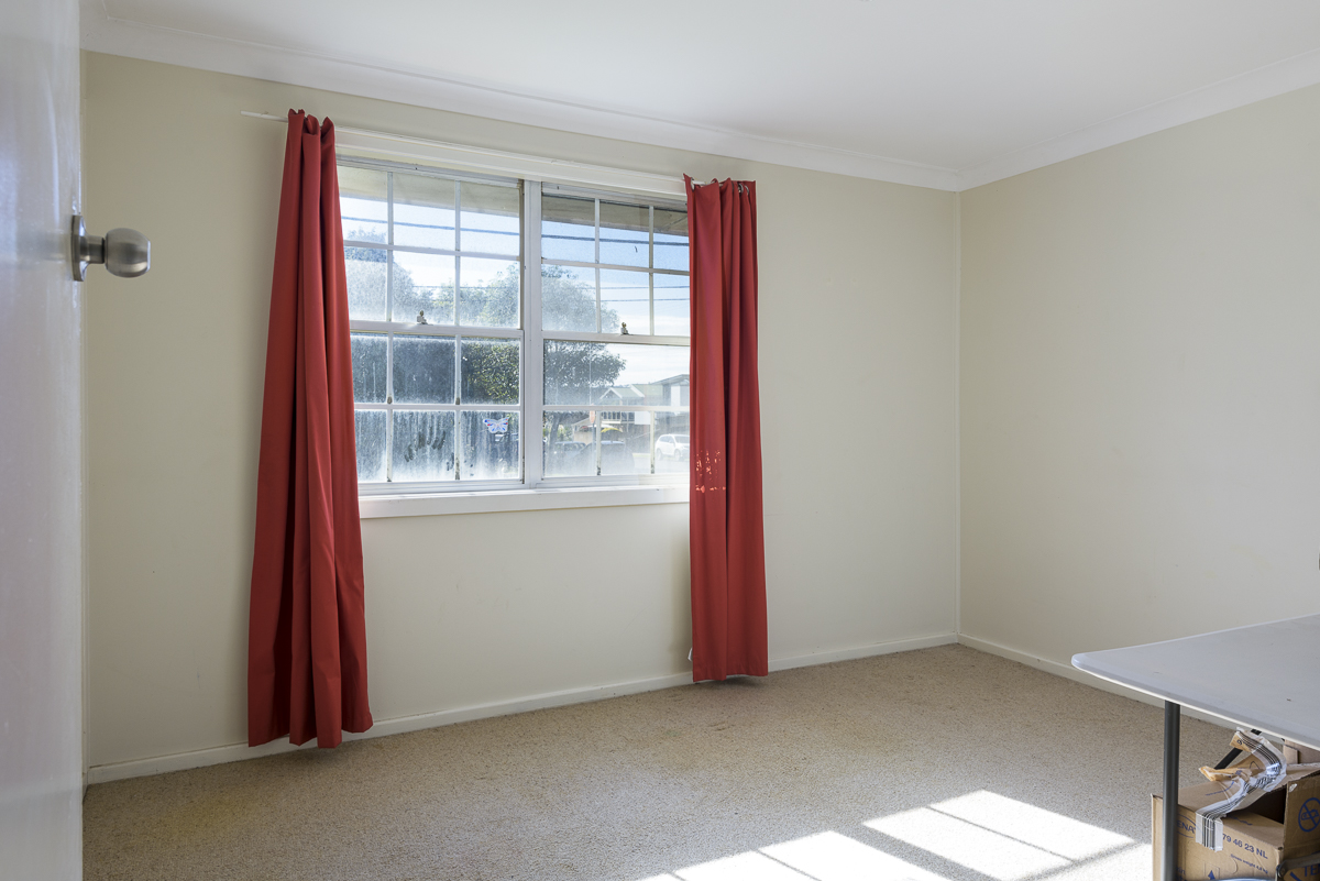 Merewether: Generously-sized self-contained villa — Home image 6