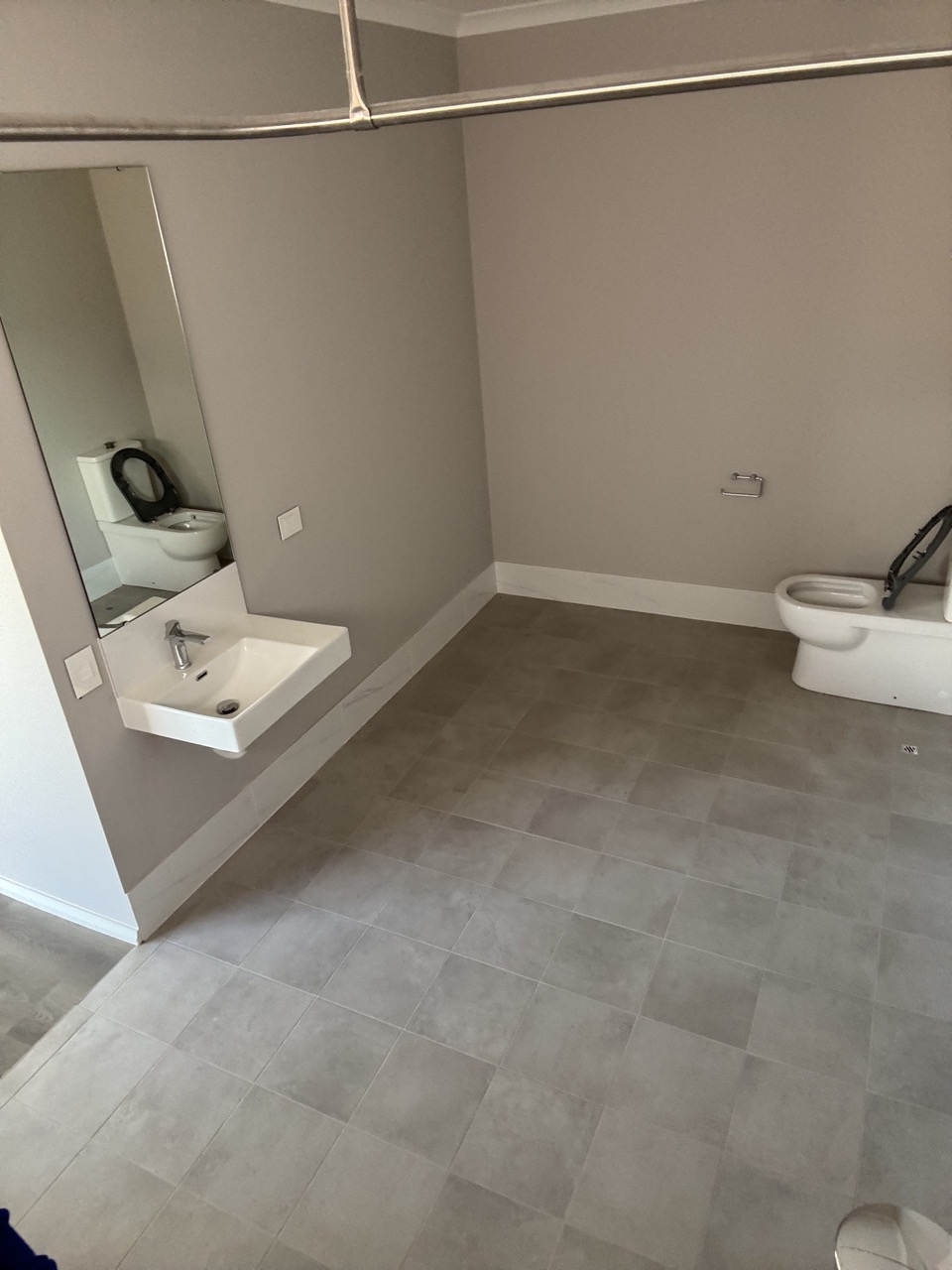 BRAND NEW - Spacious 2 Resident (HPS) (SDA) House - Byford — Home image 4