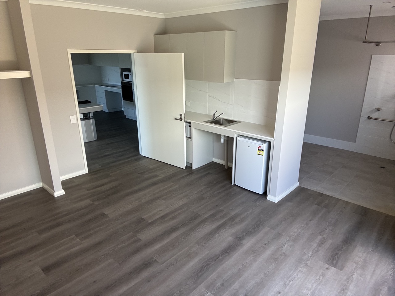 BRAND NEW - Spacious 2 Resident (HPS) (SDA) House - Byford — Home image 10