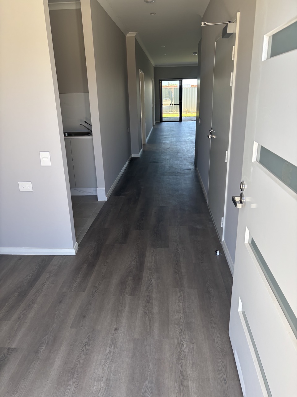 BRAND NEW - Spacious 2 Resident (HPS) (SDA) House - Byford — Home image 11