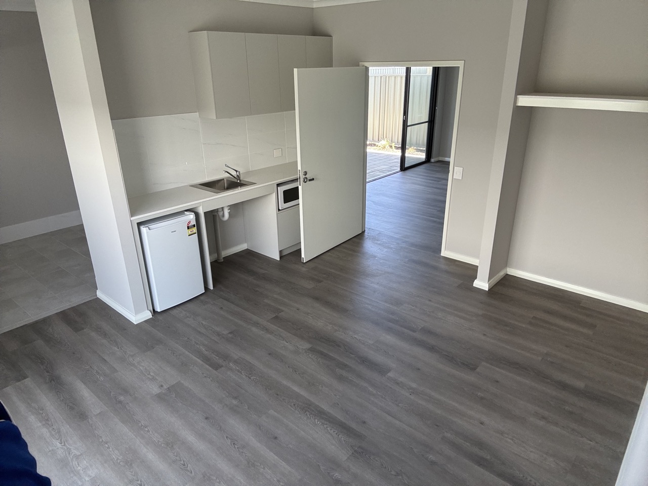 BRAND NEW - Spacious 2 Resident (HPS) (SDA) House - Byford — Home image 13
