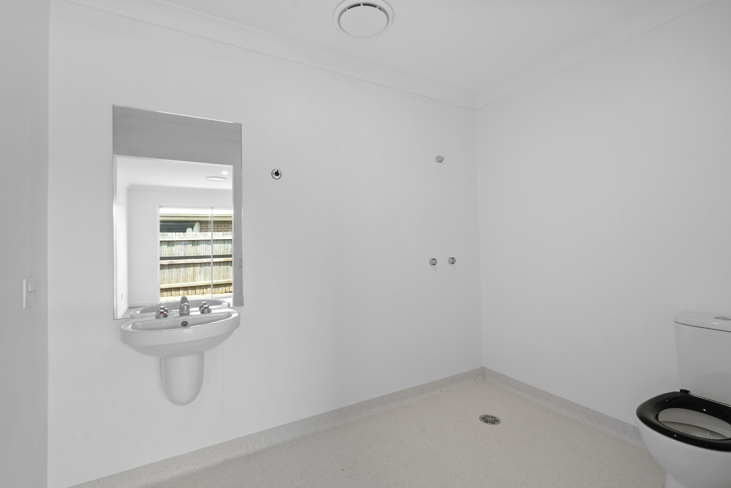 COTSWOLD HILLS, TOOWOOMBA QLD – ROBUST / IMPROVED LIVEABILITY HOUSE | CO-TENANT OPPORTUNITY — Home image 12
