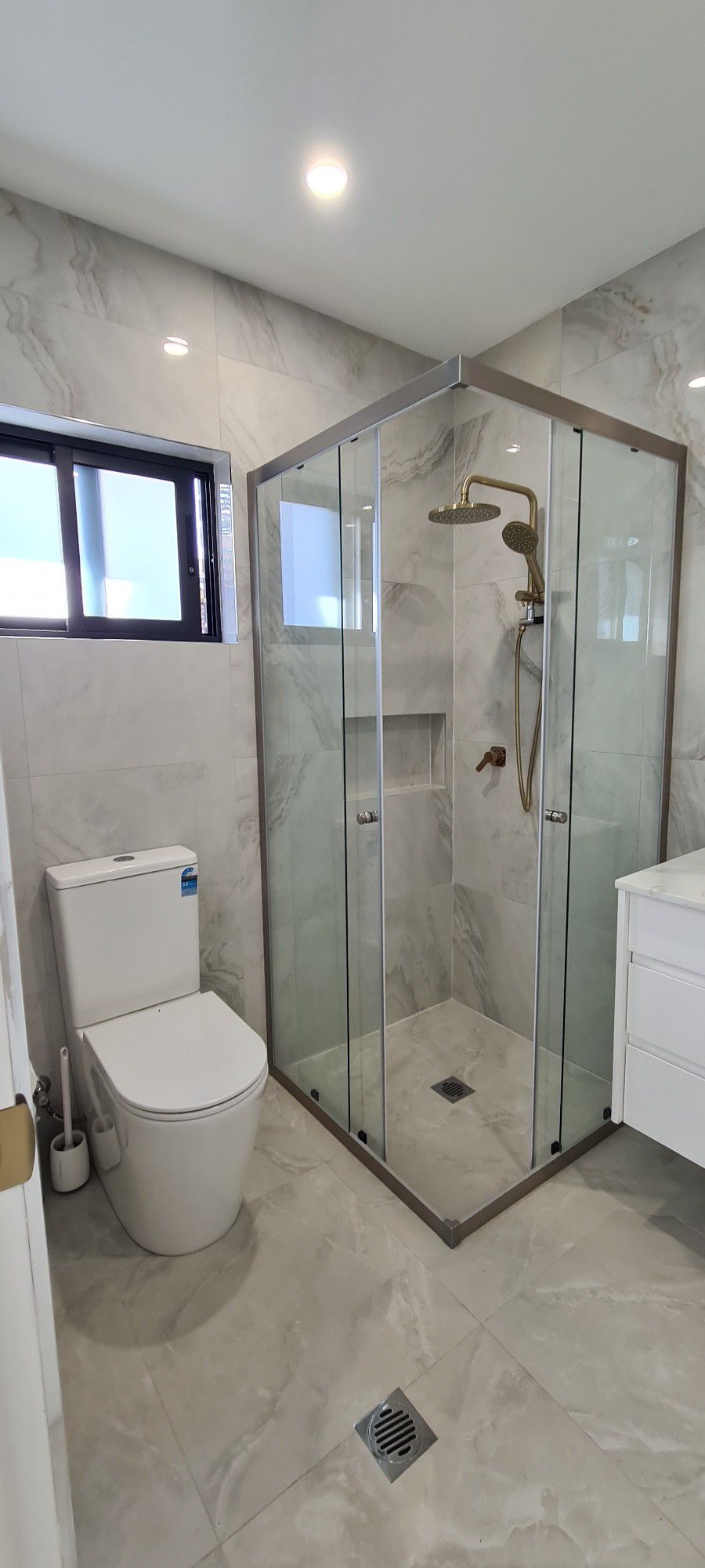 Spacious 2 bedroom Villa in Chester Hill — Home image 3